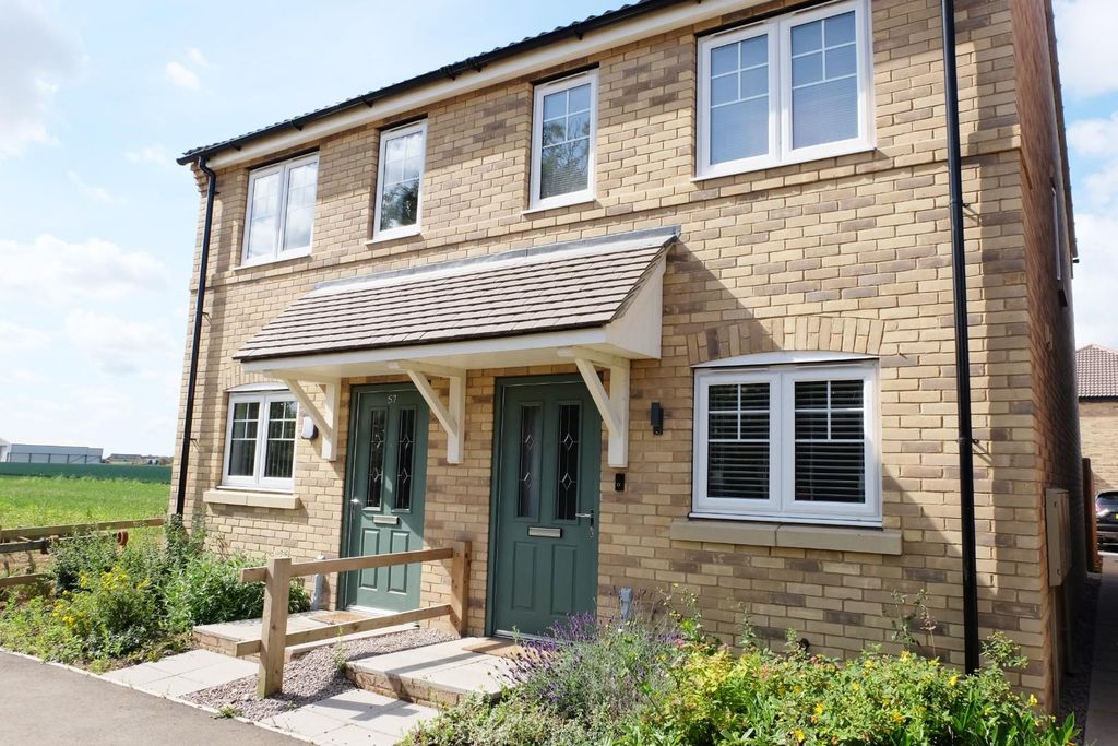 Property photo 1 of 14 Front.Jpg