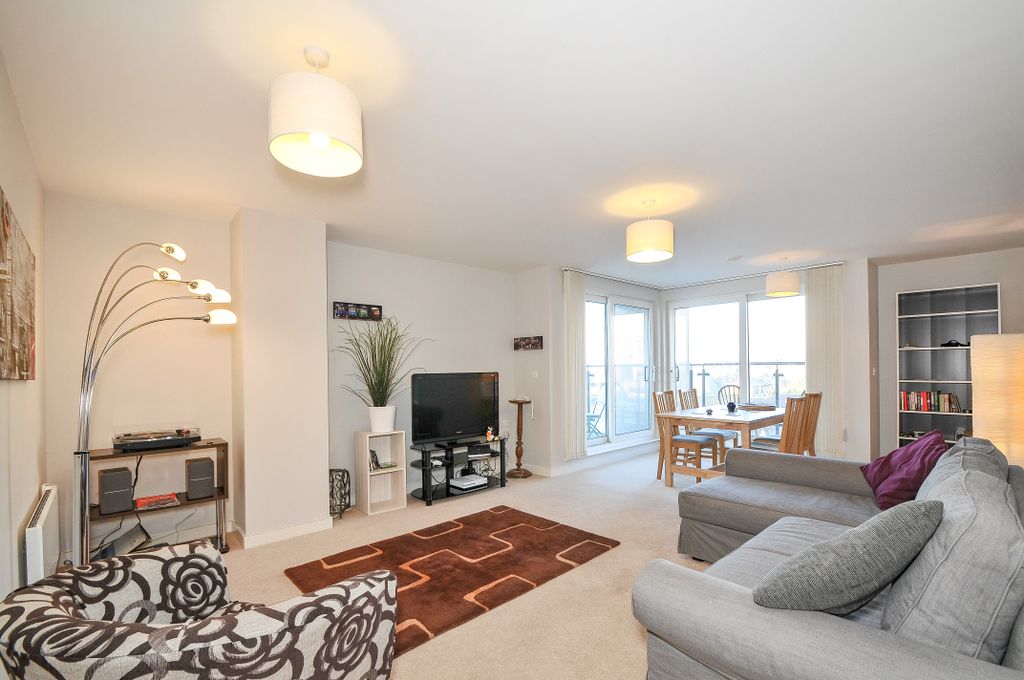 Property photo 1 of 10 1. Lounge