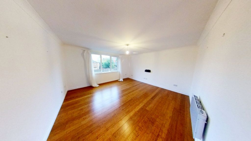 Property photo 2 of 11 Photo 2