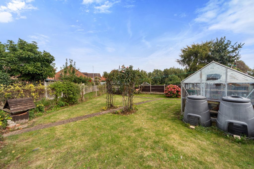 Property photo 2 of 22