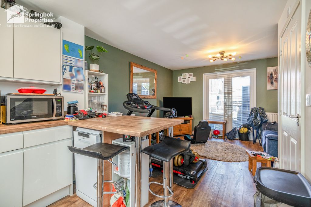 Property photo 3 of 10 Image 3