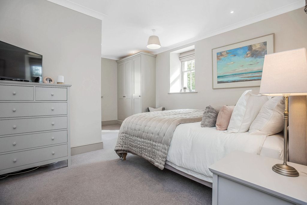 Additional image 13 of 2 bed flat for saleThe Promenade, Arnside LA5