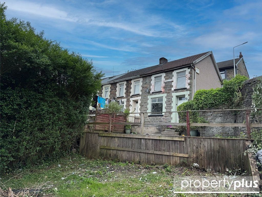 Property photo 1 of 15 Picture No. 02