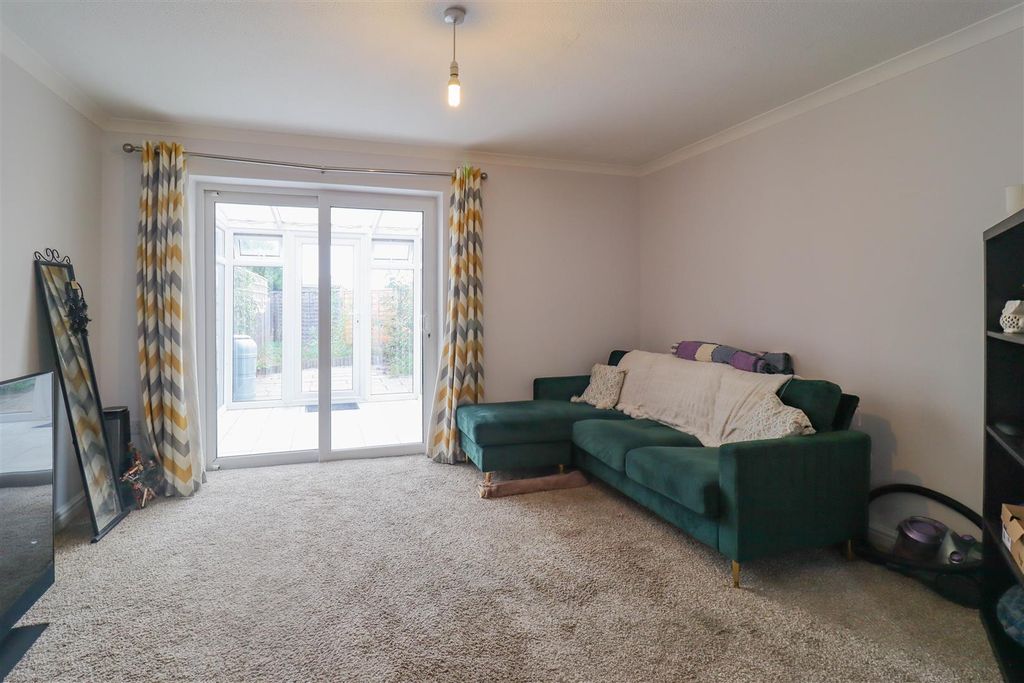 Property photo 2 of 10 Img_1010-1.Jpg