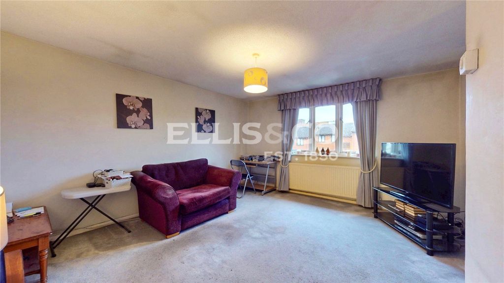 Property photo 3 of 9 Picture No. 13