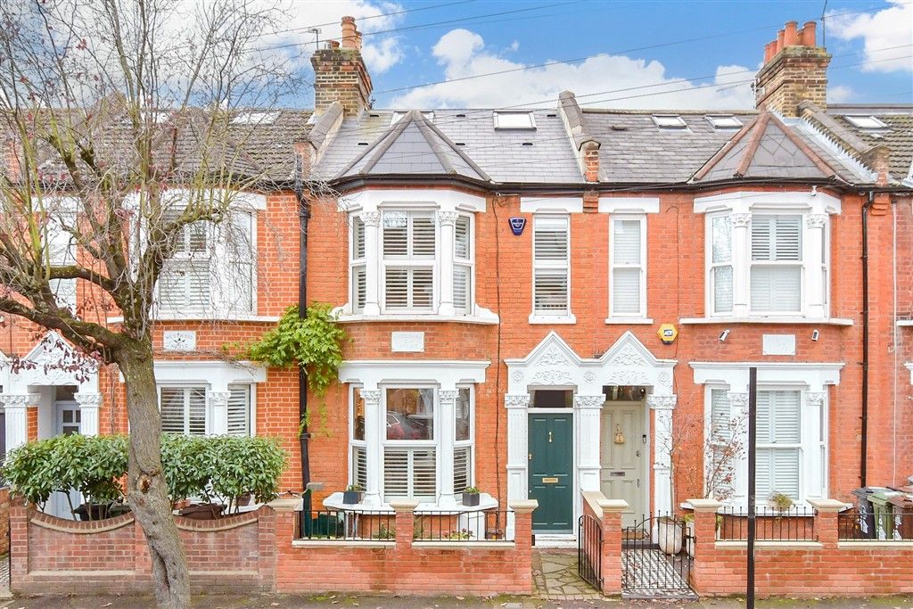 Property photo 1 of 22 External