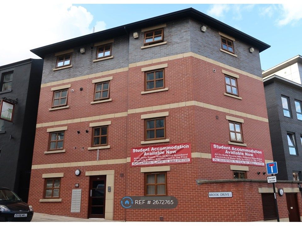 Property photo 2 of 13