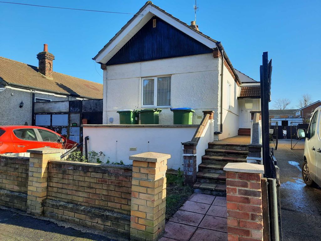 Property photo 1 of 14