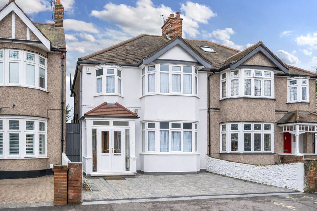 Property photo 1 of 19 Picture No. 24