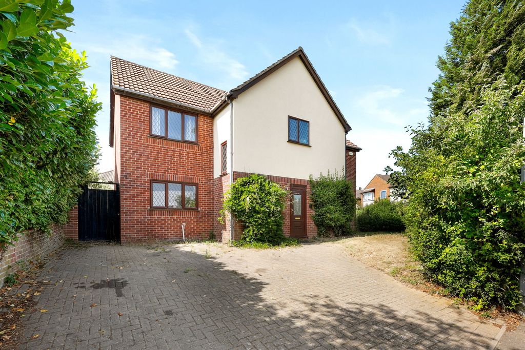 Property photo 1 of 19