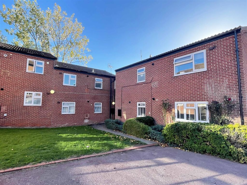 Property photo 1 of 14 Front1.Jpg