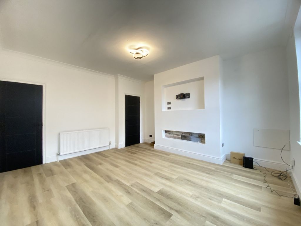 Property photo 3 of 10 Picture No. 35