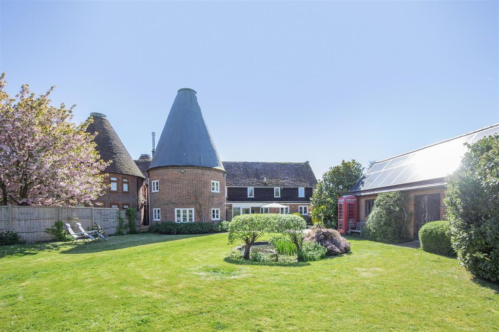 Property photo 1 of 30 External