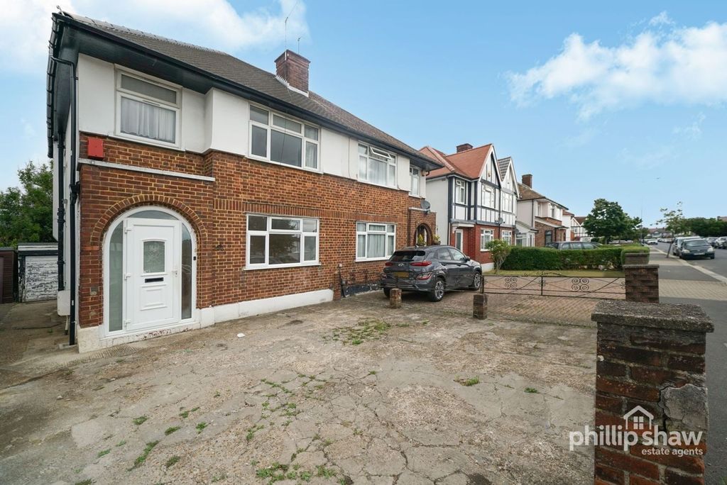 Property photo 1 of 15