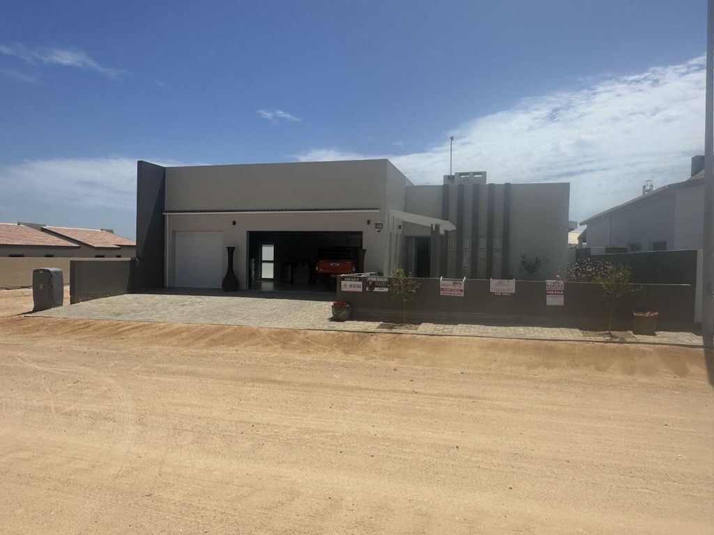 Property photo 3 of 9