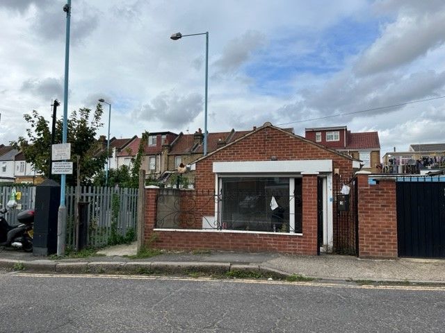 Property photo 3 of 8