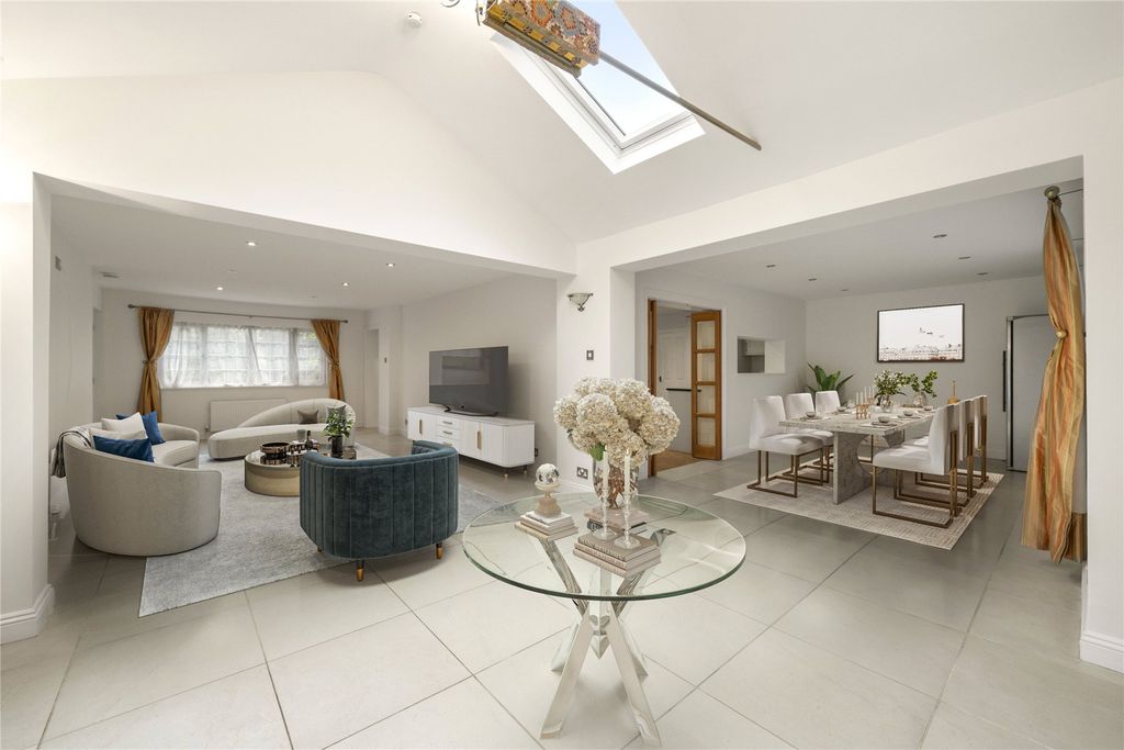 Property photo 3 of 18 Picture No. 80