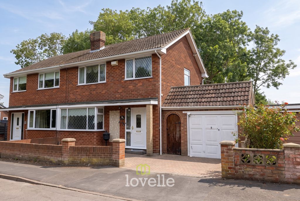 Property photo 1 of 24