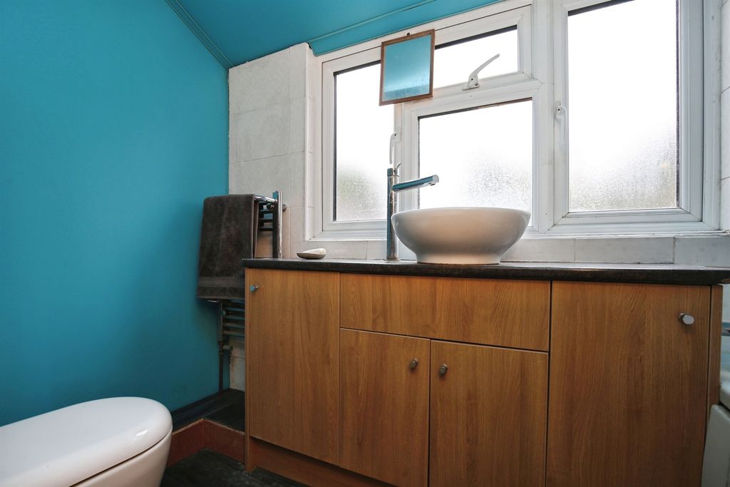 Property photo 1 of 4