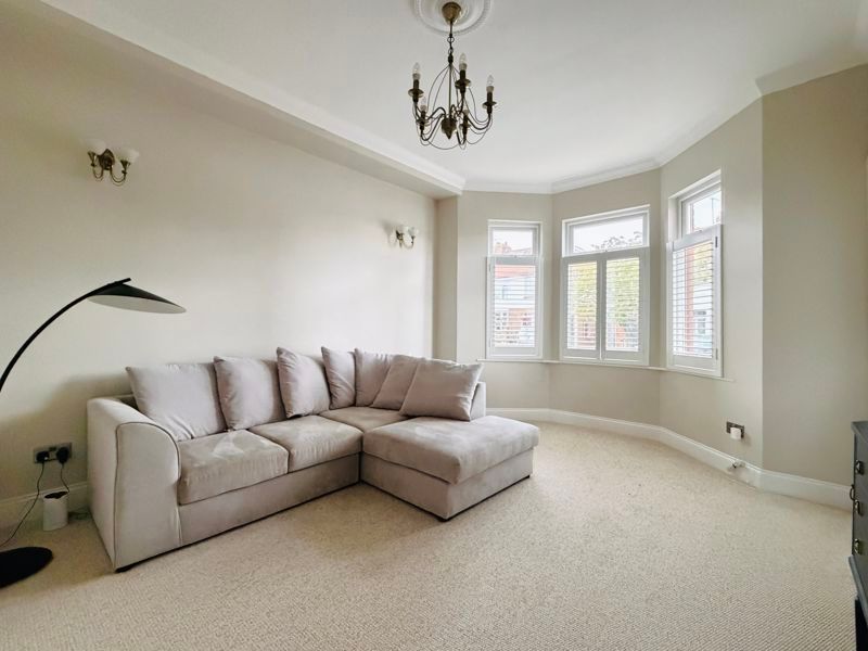 Property photo 3 of 29 Photo 25