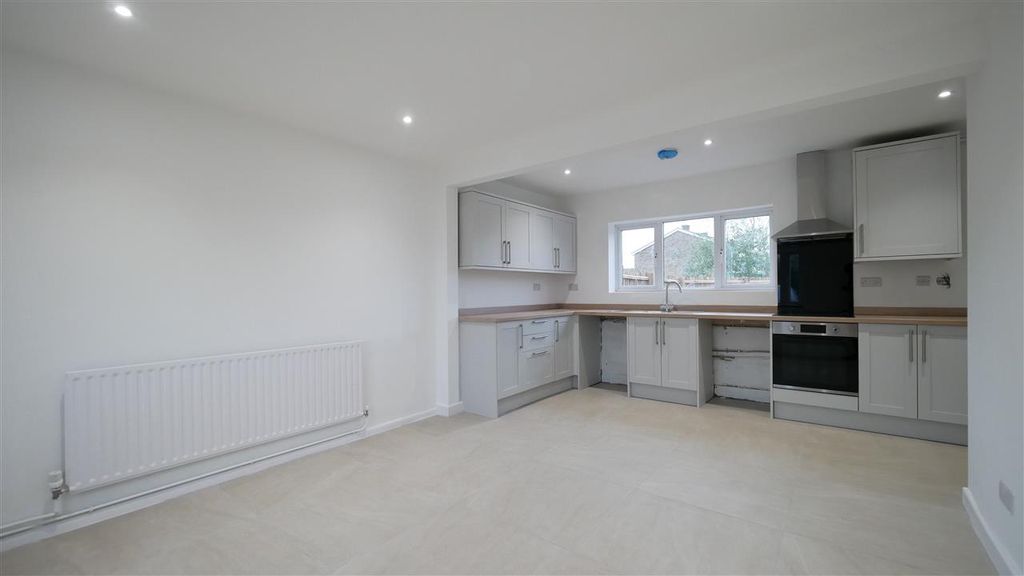Property photo 2 of 13 Open Plan Kitchen & Living Area