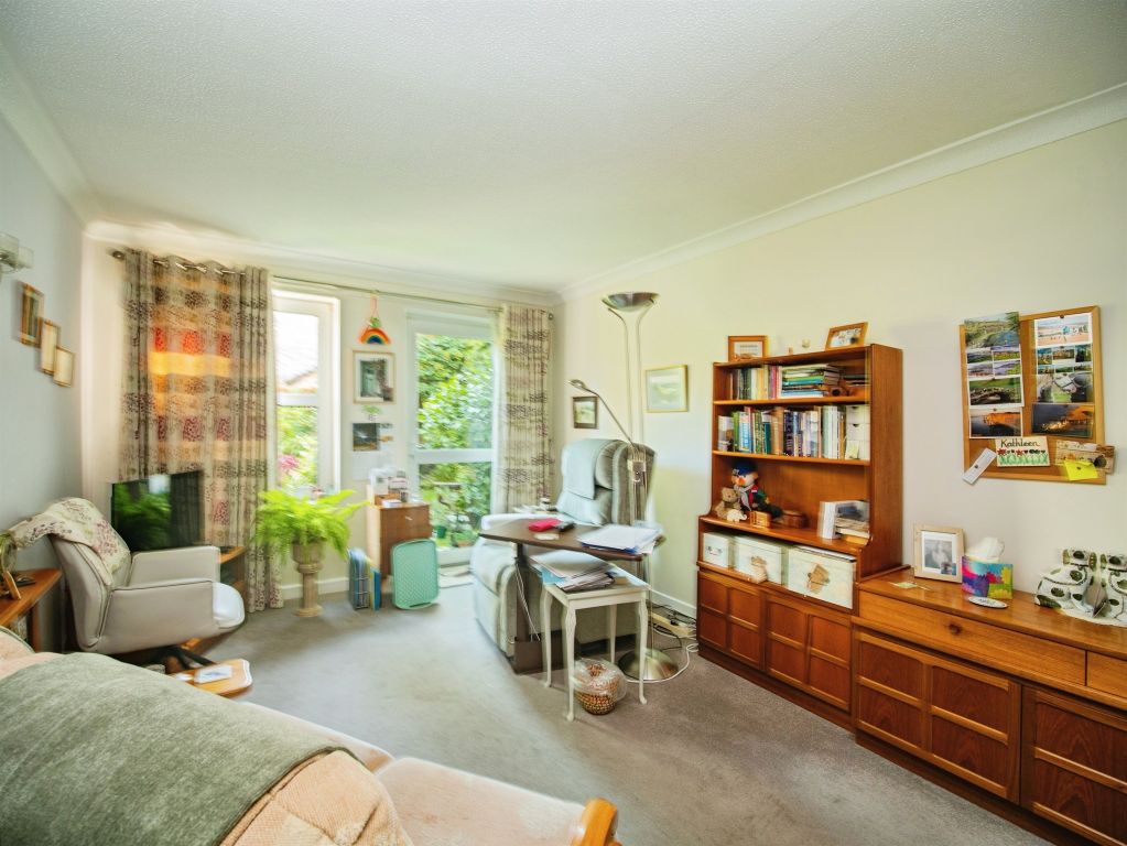 Property photo 3 of 19