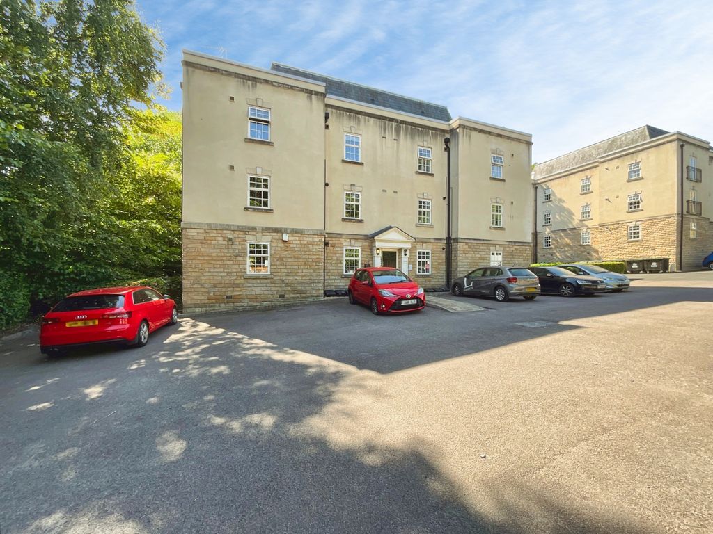 Property photo 1 of 11 Img_7743