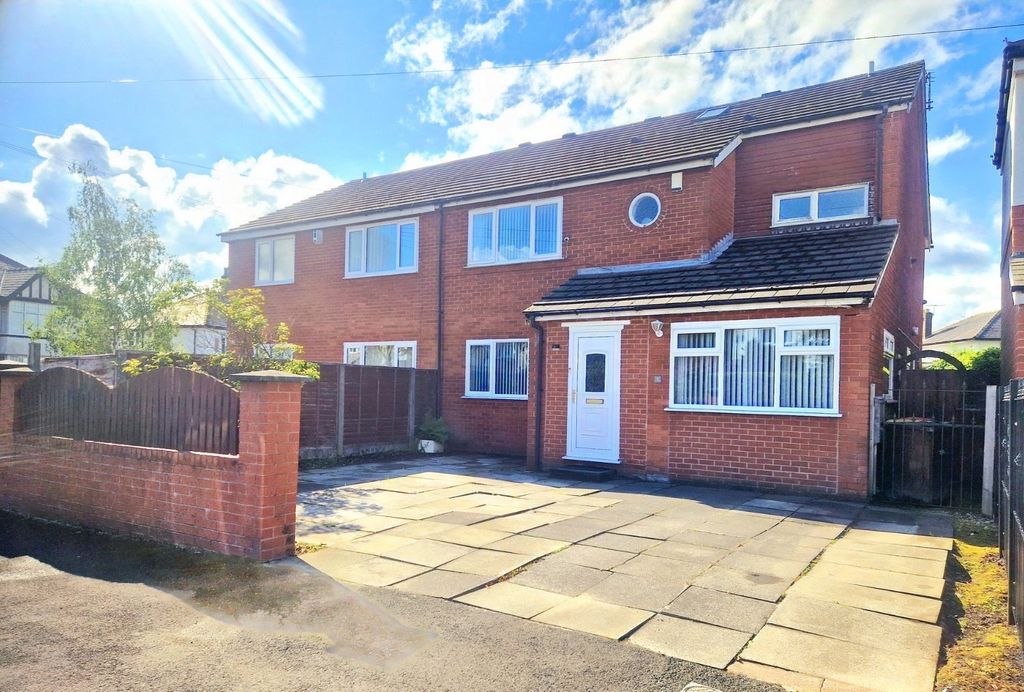 Property photo 1 of 18 Picture No. 32