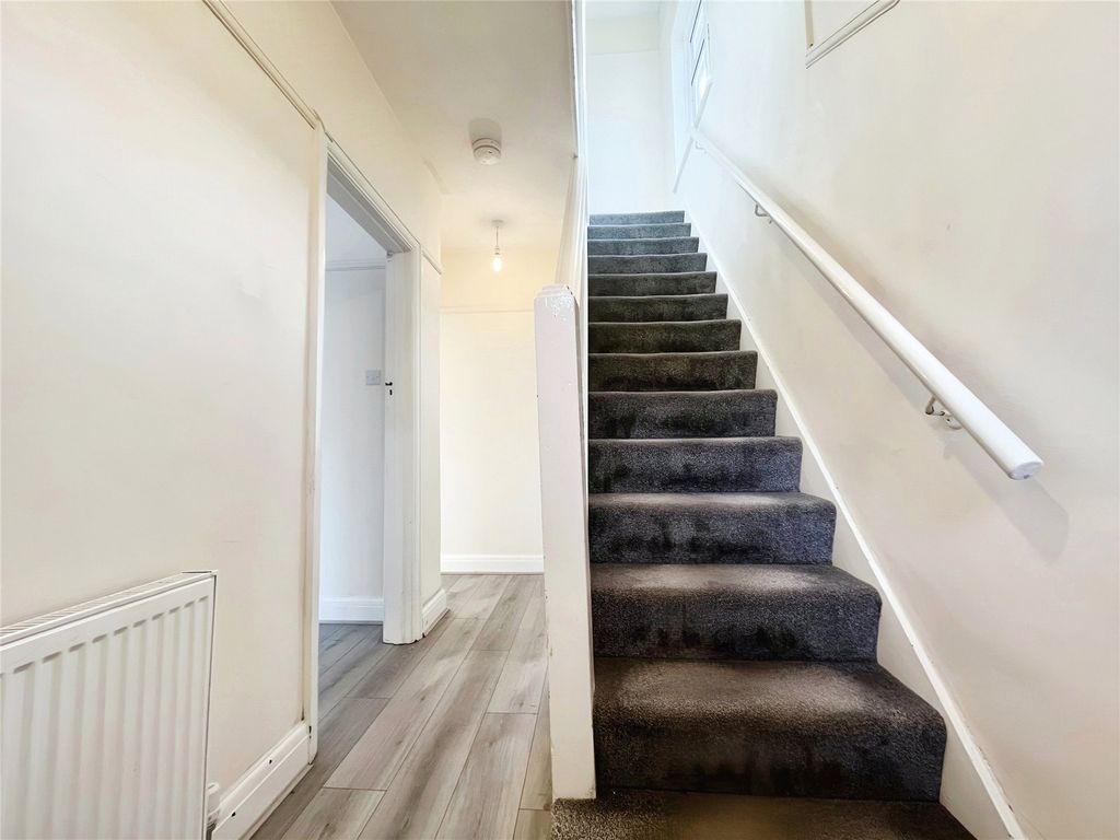 Property photo 2 of 10 Picture No. 14