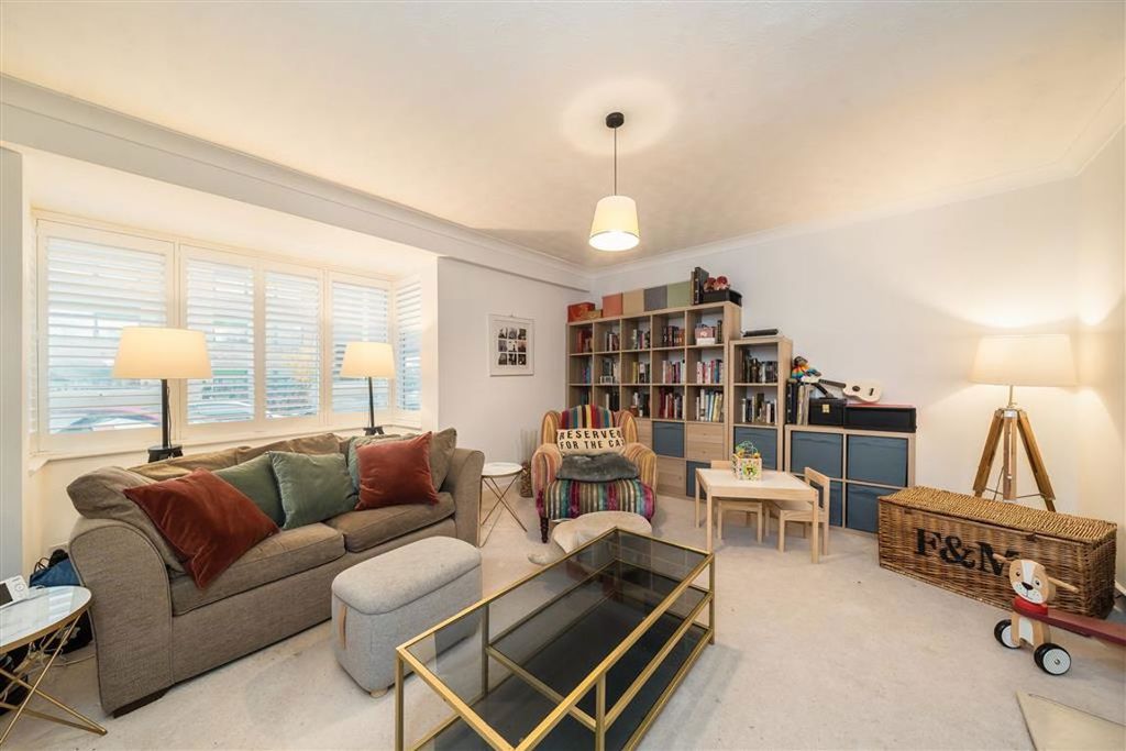 Property photo 2 of 12