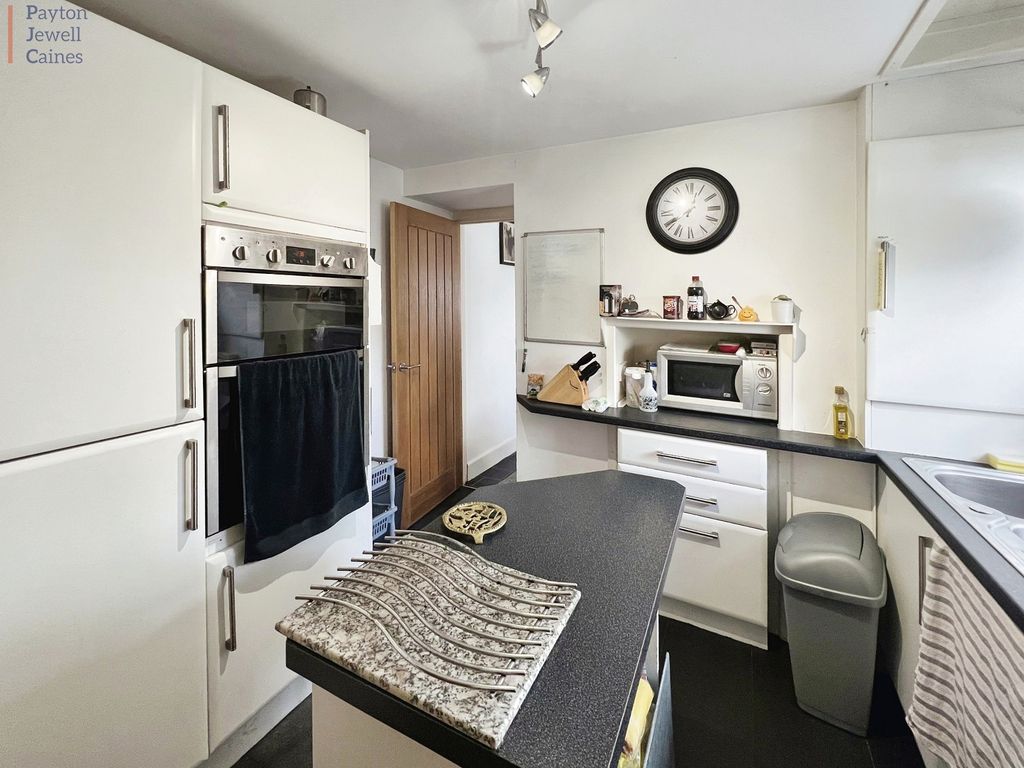 Property photo 1 of 20 Main Image