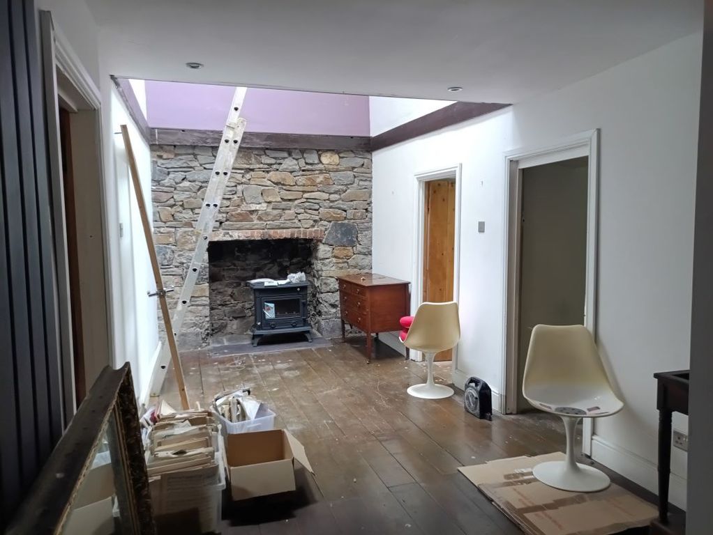 Property photo 2 of 24