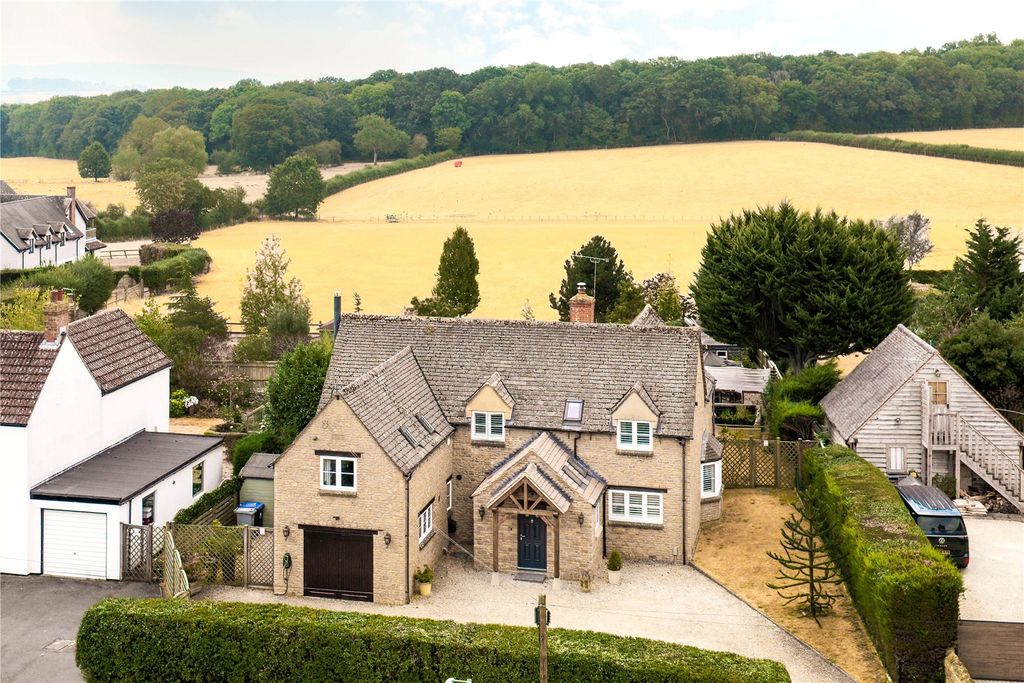 Property photo 1 of 27 Picture No. 34