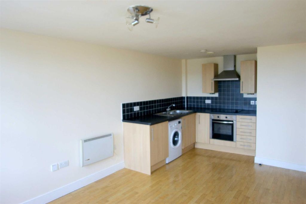 Property photo 3 of 7