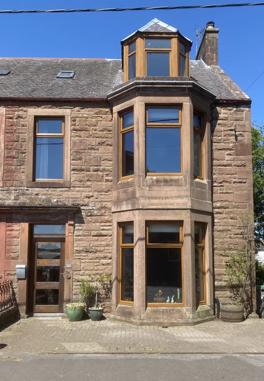 Property photo 1 of 12
