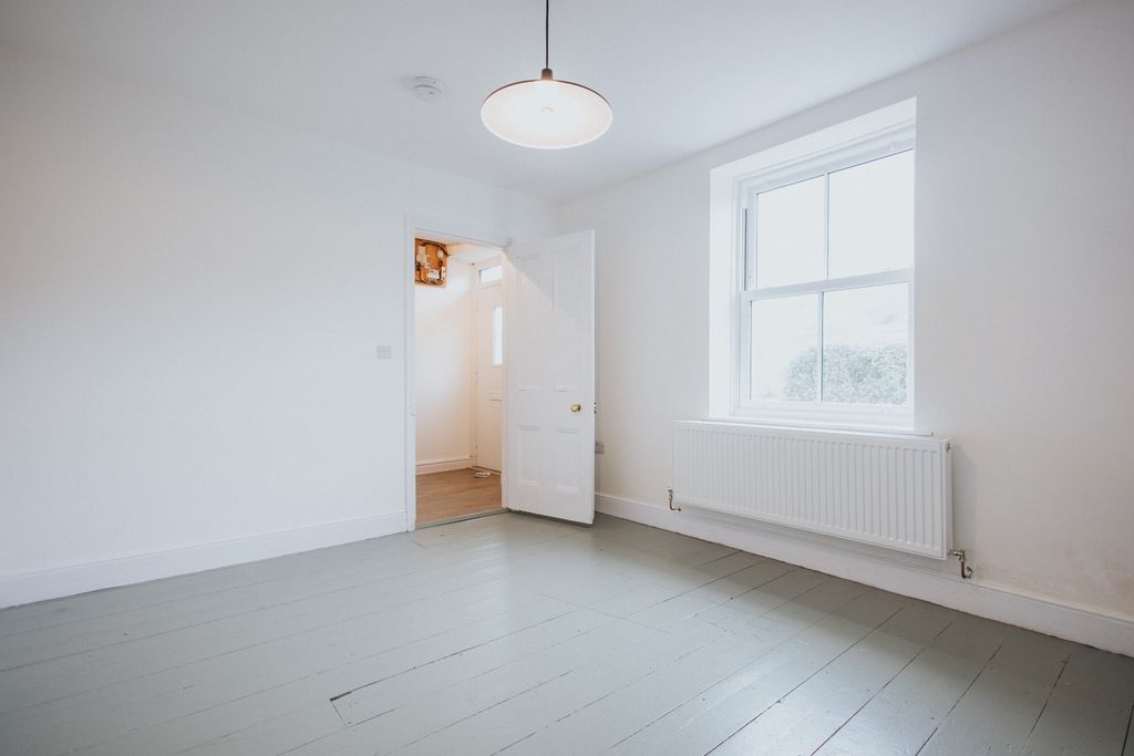 Additional image 12 of 3 bed terraced house to rentPrince Llewelyn Terrace LL25