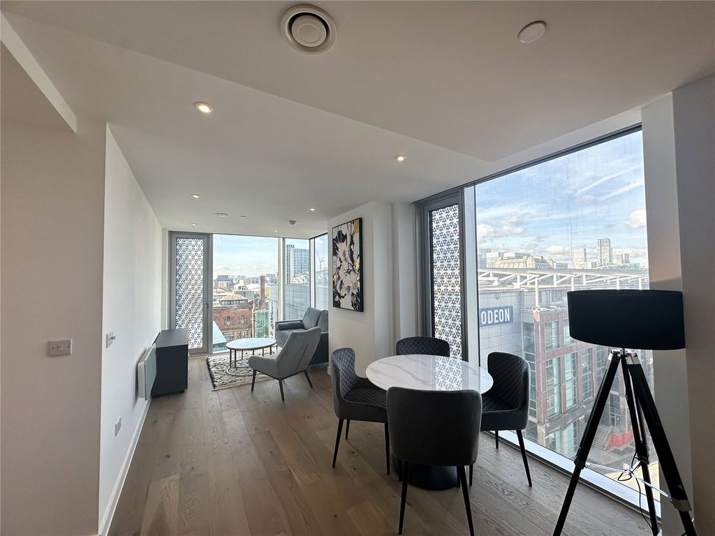 Property photo 3 of 40 Picture 3