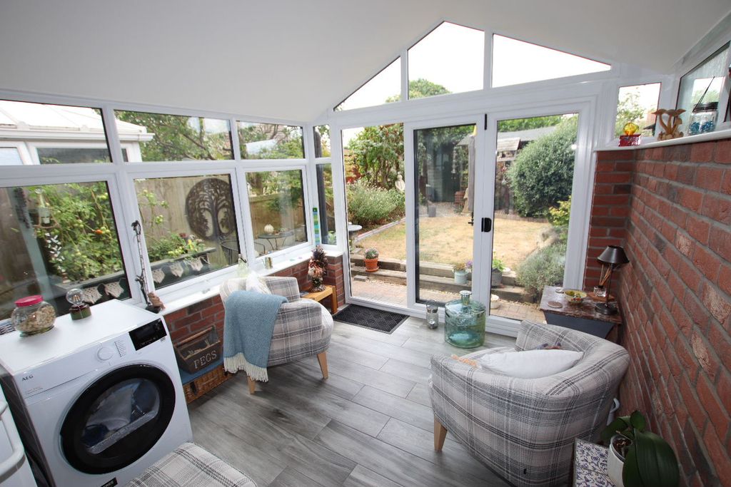 Property photo 2 of 22 Gallery