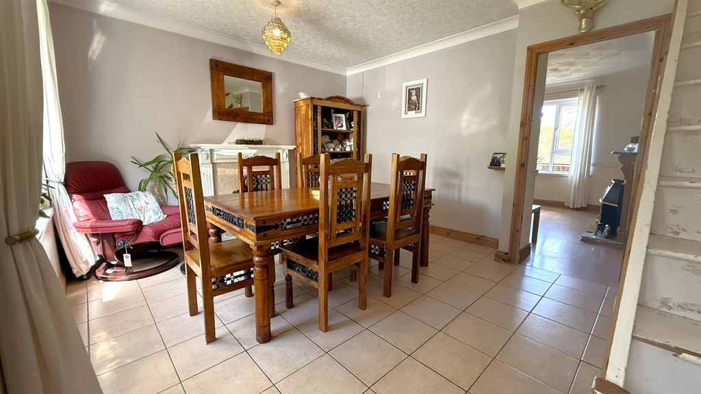 Property photo 3 of 21 14.Jpeg