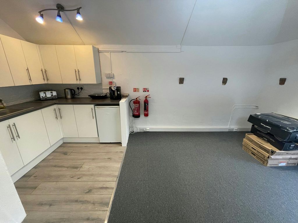 Property photo 2 of 5 Img_5423.Jpg