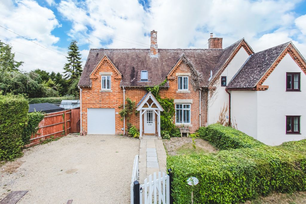 Property photo 1 of 28 250717W003