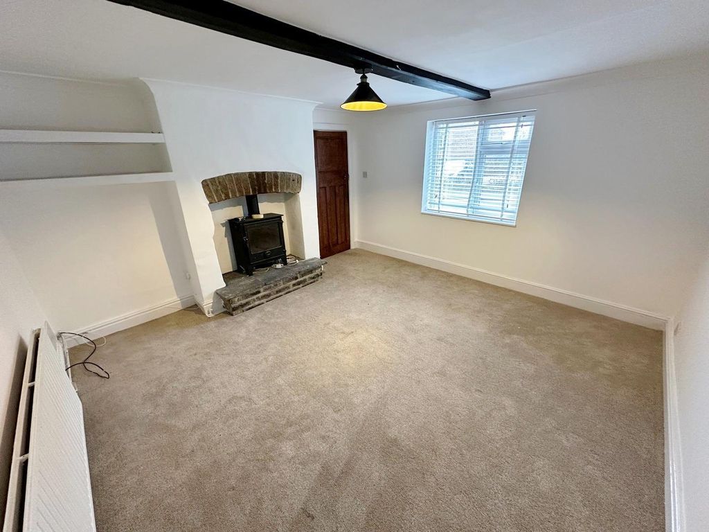 Property photo 2 of 7 Lounge