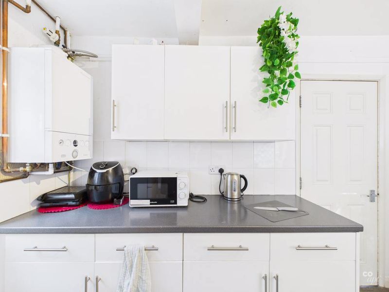 Property photo 3 of 13 Kitchen