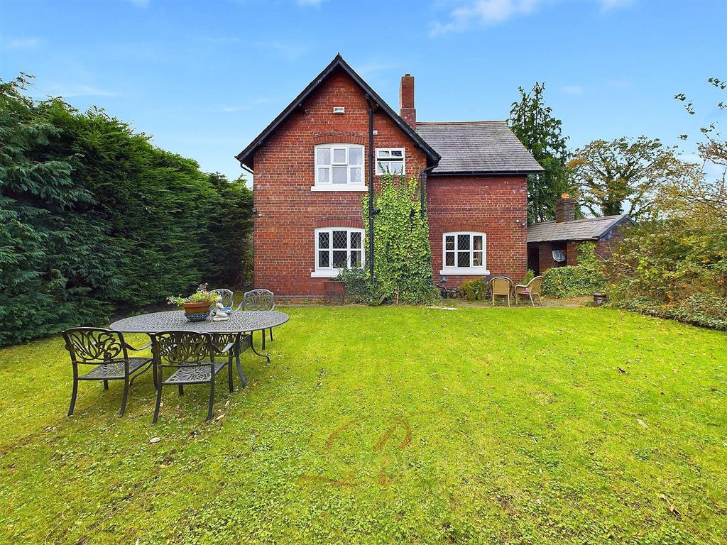 Property photo 1 of 30 Cam03999G0-Pr0034-Still002.Jpg