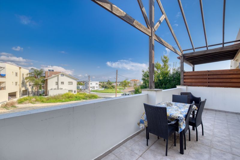Property photo 3 of 13 Balcony