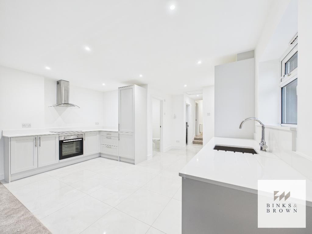 Property photo 2 of 12 Photo 2