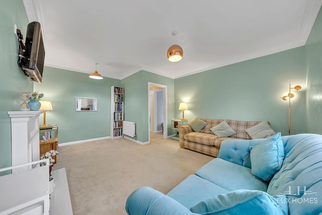 Property photo 2 of 15
