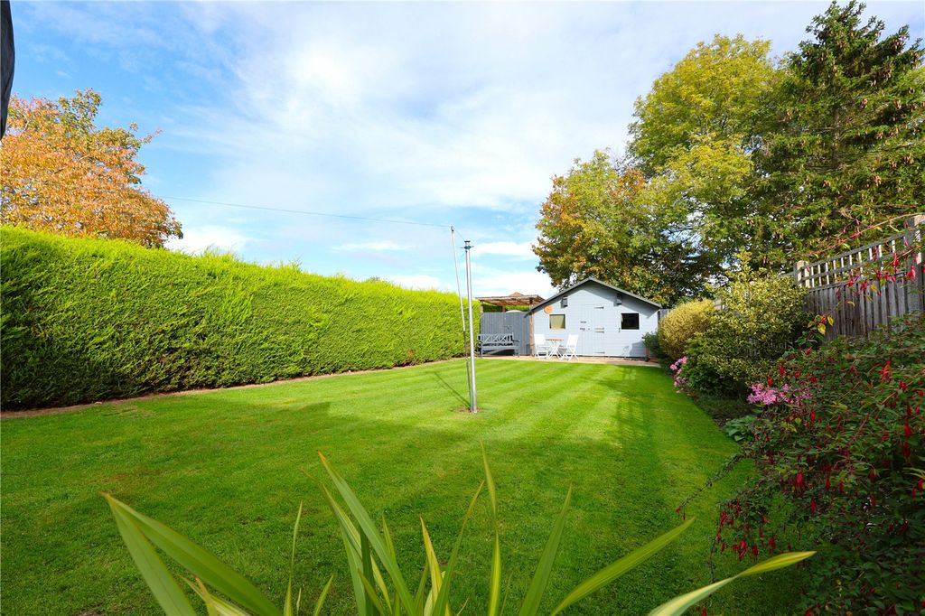 Property photo 2 of 21 Picture No. 19