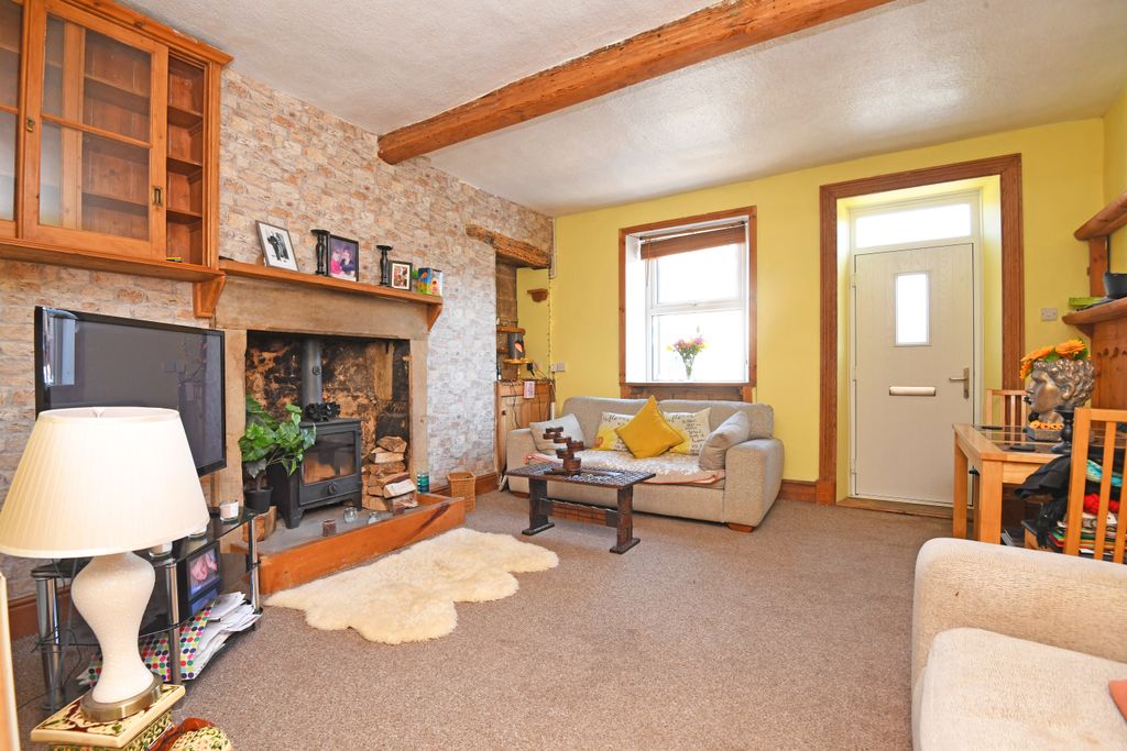 Property photo 2 of 7