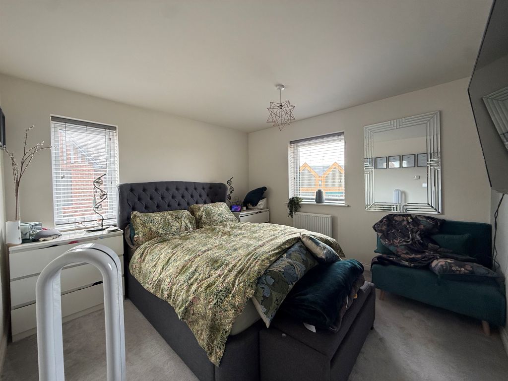 Property photo 3 of 8